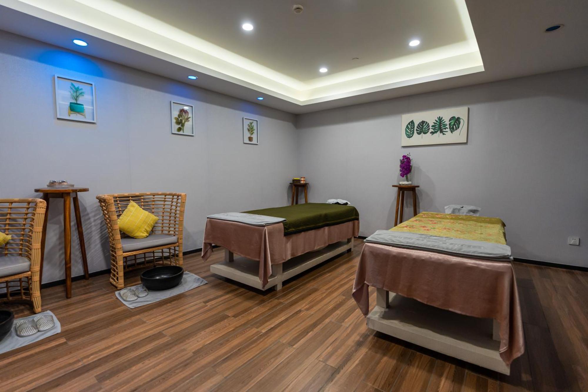 Olympia City Hotel By Dara Phnom Penh Exterior foto