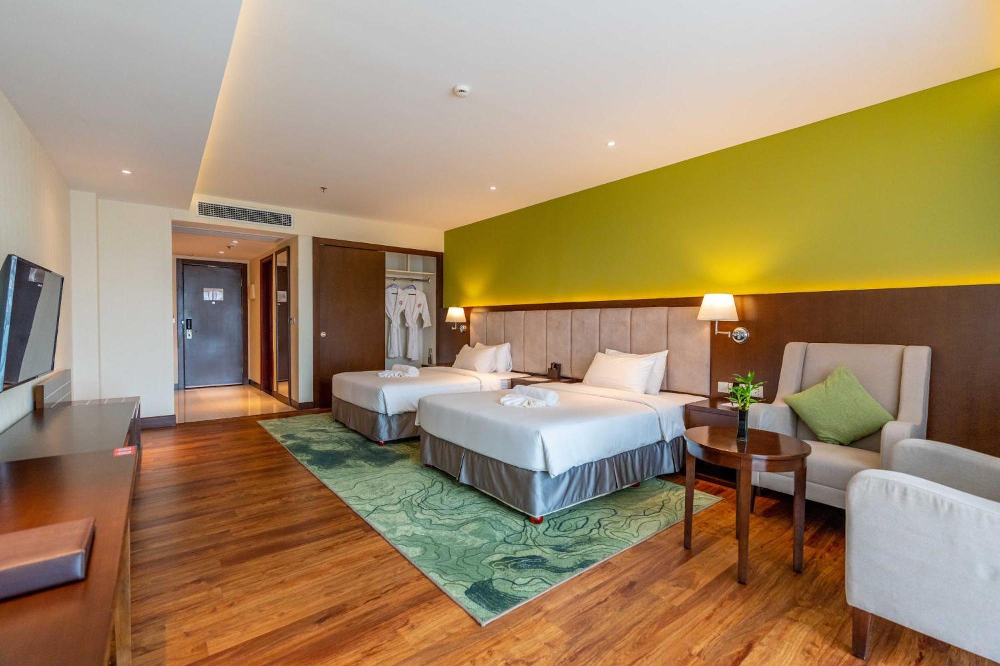 Olympia City Hotel By Dara Phnom Penh Exterior foto